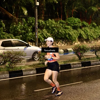 Runner Photo 7698126