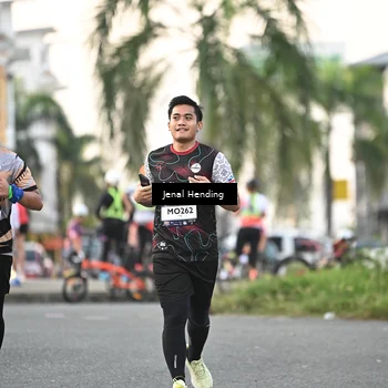 Runner Photo 7698144