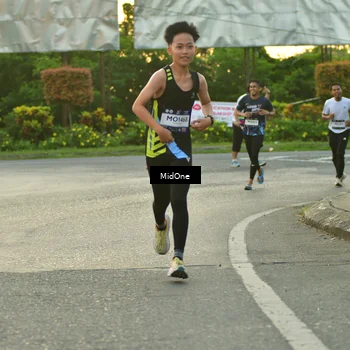 Runner Photo 7698147