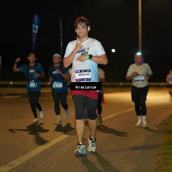 Runner Photo 7698151