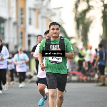 Runner Photo 7698164