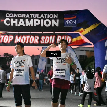 Runner Photo 7698181
