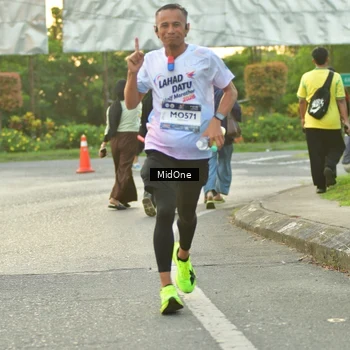 Runner Photo 7698184