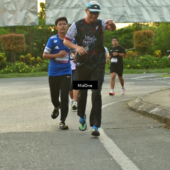 Runner Photo 7698194