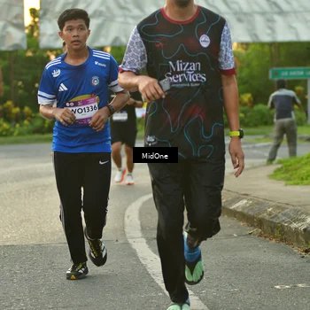 Runner Photo 7698201