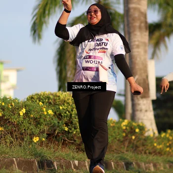 Runner Photo 7698211