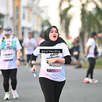 Runner Photo 7698220