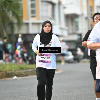 Runner Photo 7698221
