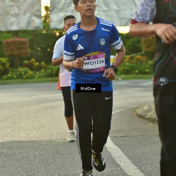 Runner Photo 7698225