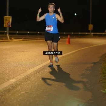 Runner Photo 7698230