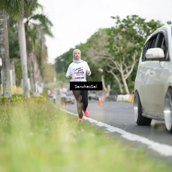 Runner Photo 7698253