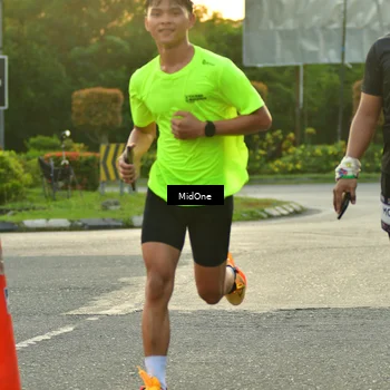 Runner Photo 7698258