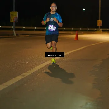 Runner Photo 7698273