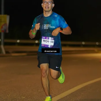 Runner Photo 7698279