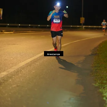 Runner Photo 7698286