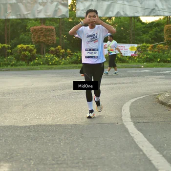 Runner Photo 7698345
