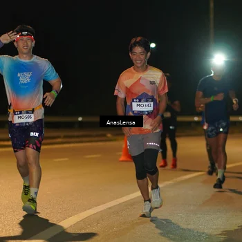 Runner Photo 7698346