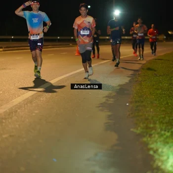 Runner Photo 7698348