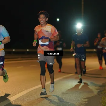 Runner Photo 7698353
