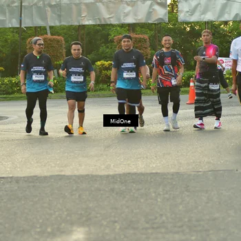 Runner Photo 7698378