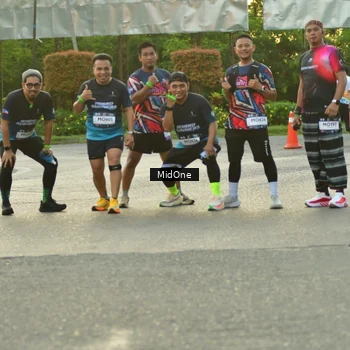 Runner Photo 7698385