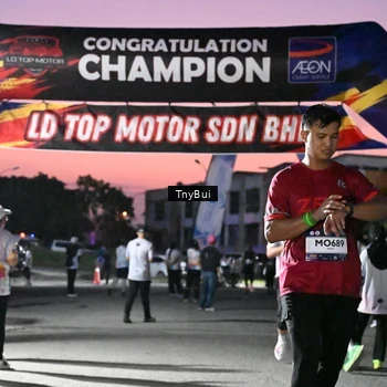 Runner Photo 7698391