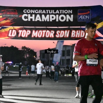 Runner Photo 7698394