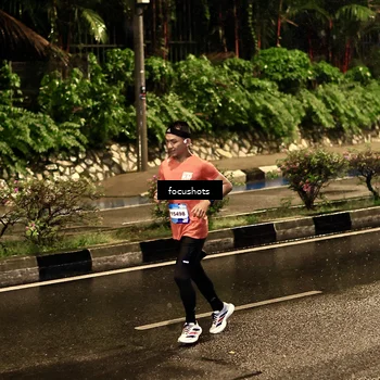 Runner Photo 7698401