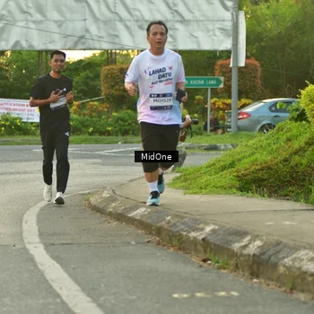 Runner Photo 7698412