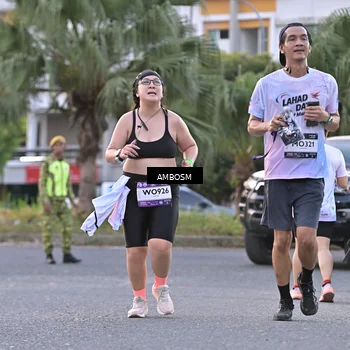 Runner Photo 7698424