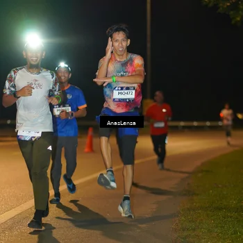Runner Photo 7698438