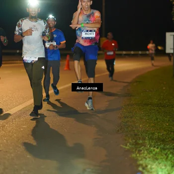 Runner Photo 7698441