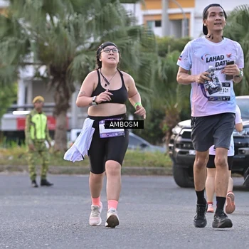 Runner Photo 7698444