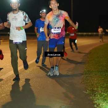Runner Photo 7698455