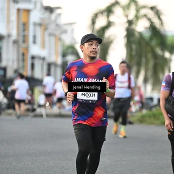 Runner Photo 7698460