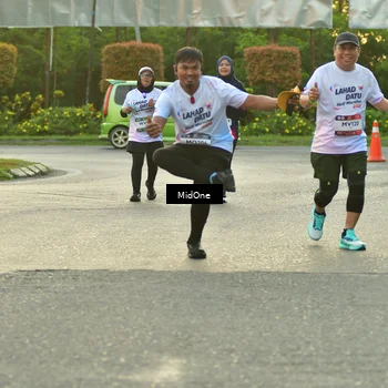 Runner Photo 7698469