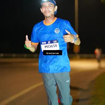 Runner Photo 7698480