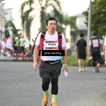 Runner Photo 7698499