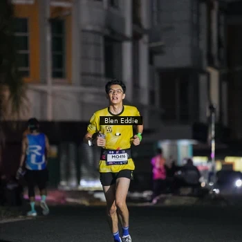 Runner Photo 7698507