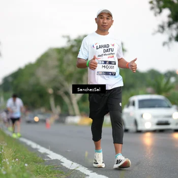 Runner Photo 7698519