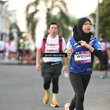 Runner Photo 7698527