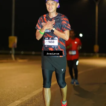 Runner Photo 7698532