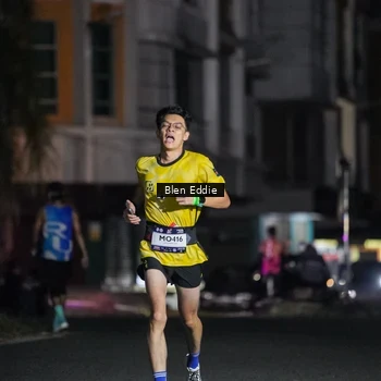 Runner Photo 7698556