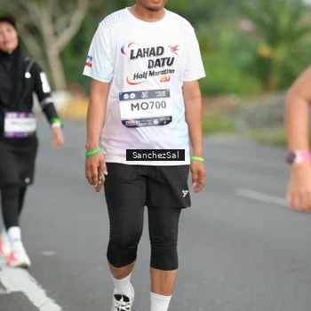 Runner Photo 7698558