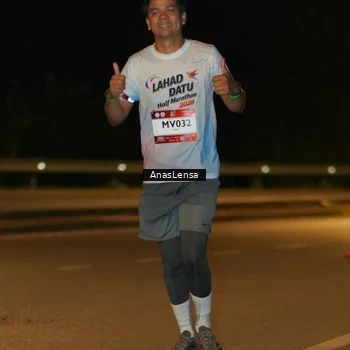 Runner Photo 7698562