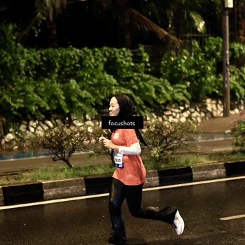 Runner Photo 7698563