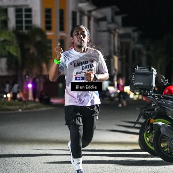 Runner Photo 7698566