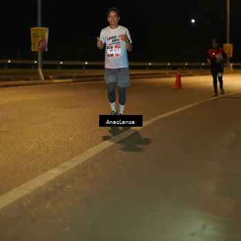 Runner Photo 7698568