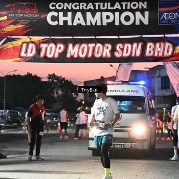 Runner Photo 7698582