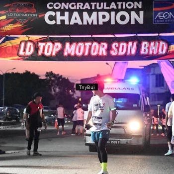 Runner Photo 7698584